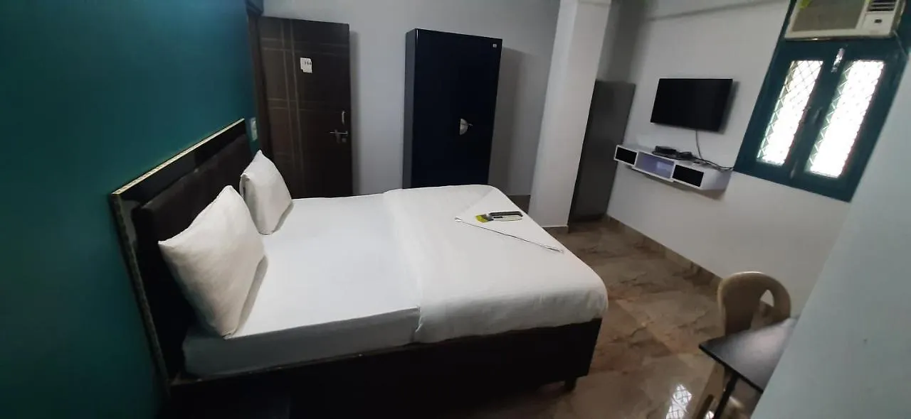 Apartment Good Stay Free Drop To Us, Netherland Embassy New Delhi